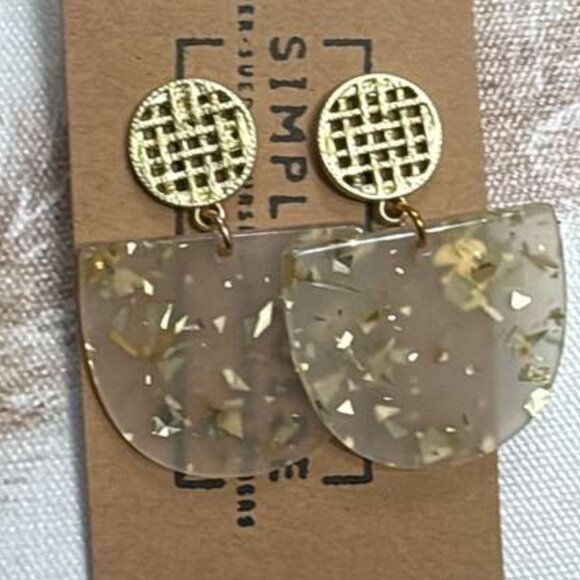 Gold Flake Resin Half Moon Dangle Earrings Grid Stud Post - Picture 3 of 3